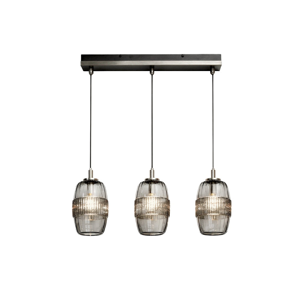 Moderne hanglamp met drie glazen kappen